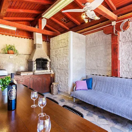 Stunning In With Wifi Апартаменты